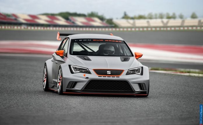 2013 Seat Leon Cup Racer Concept - фотография 2 из 10