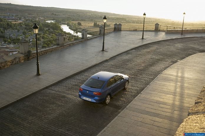 2013 Seat Toledo - фотография 19 из 87