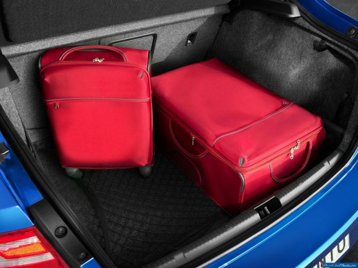 2013 Seat Toledo - фотография 59 из 87