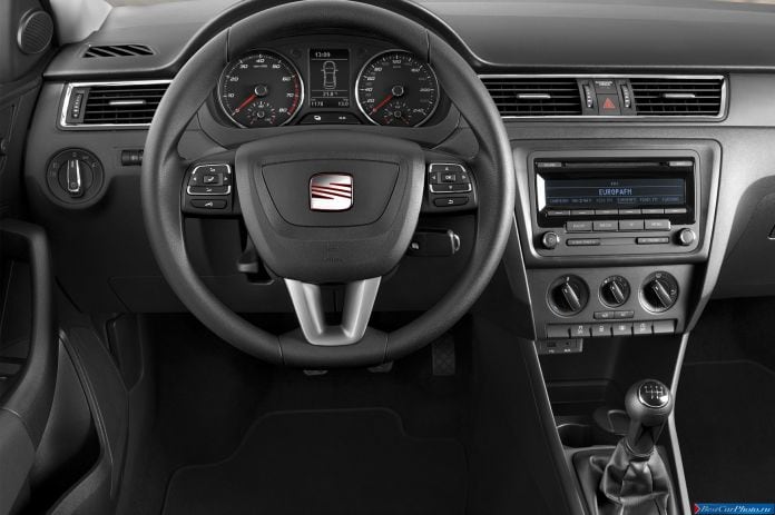 2013 Seat Toledo - фотография 65 из 87