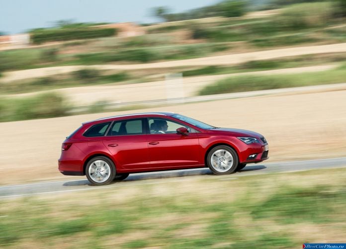 2015 Seat Leon ST 4drive - фотография 12 из 26