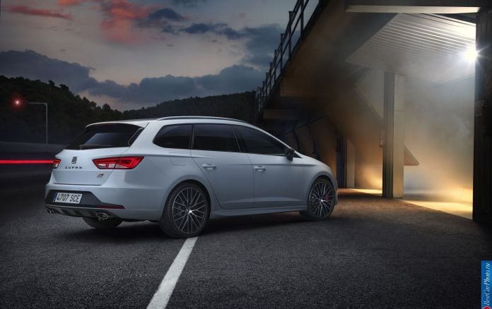 2015 Seat Leon ST Cupra - фотография 5 из 11