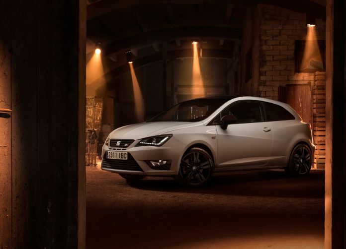 2016 Seat Ibiza Cupra - фотография 1 из 76