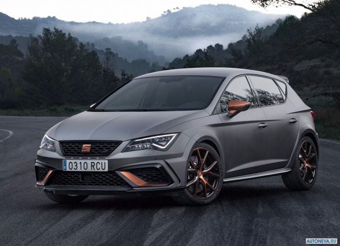2018 Seat Leon Cupra R - фотография 1 из 44