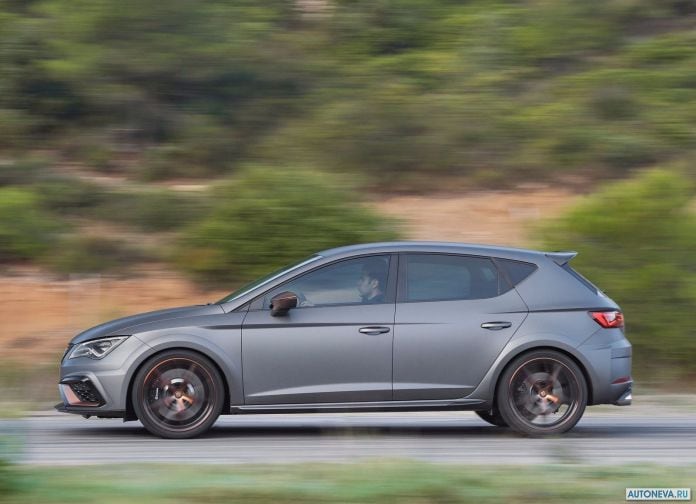 2018 Seat Leon Cupra R - фотография 13 из 44
