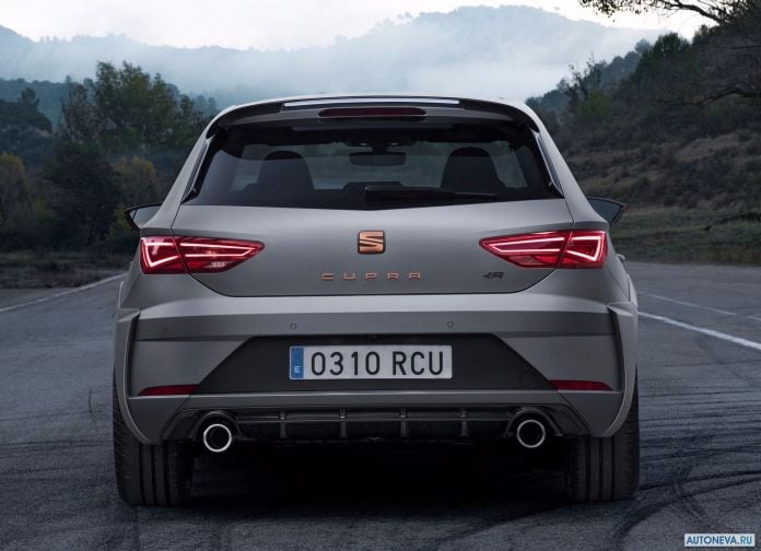 2018 Seat Leon Cupra R - фотография 24 из 44
