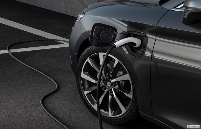 2020 Seat Leon FR eHybrid - фотография 5 из 5 2020 Seat Leon FR eHybrid - фотография 5 из 5