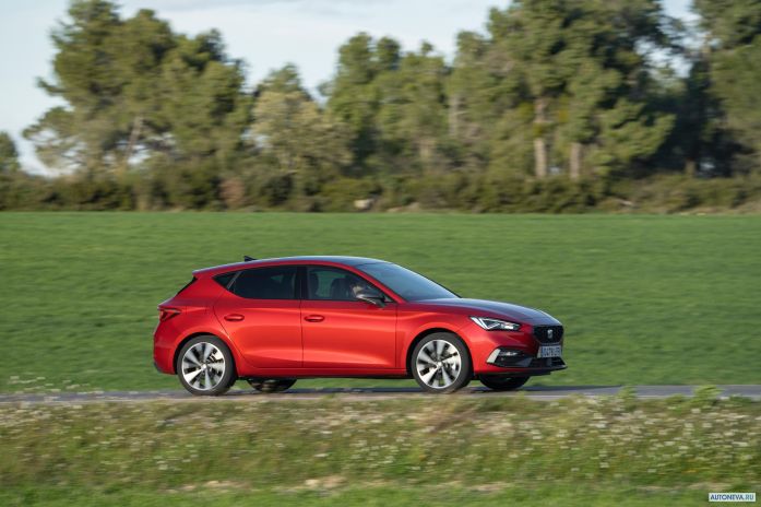 2020 Seat Leon FR - фотография 5 из 40