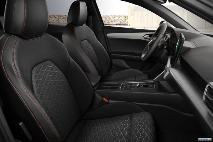 2020 Seat Leon FR - фотография 9 из 40 2020 Seat Leon FR - фотография 9 из 40