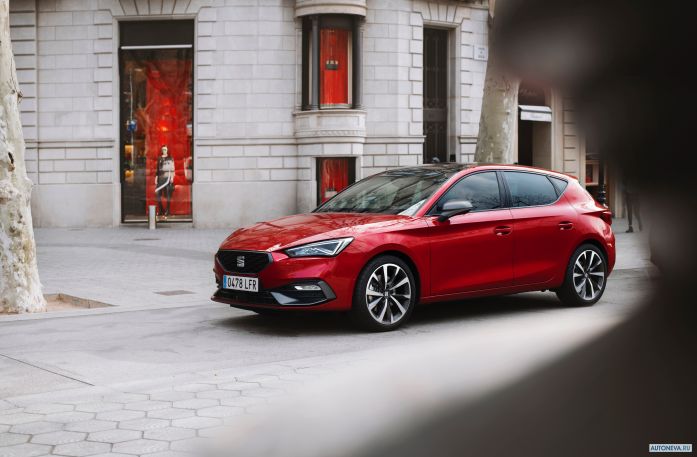 2020 Seat Leon FR - фотография 17 из 40 2020 Seat Leon FR - фотография 17 из 40
