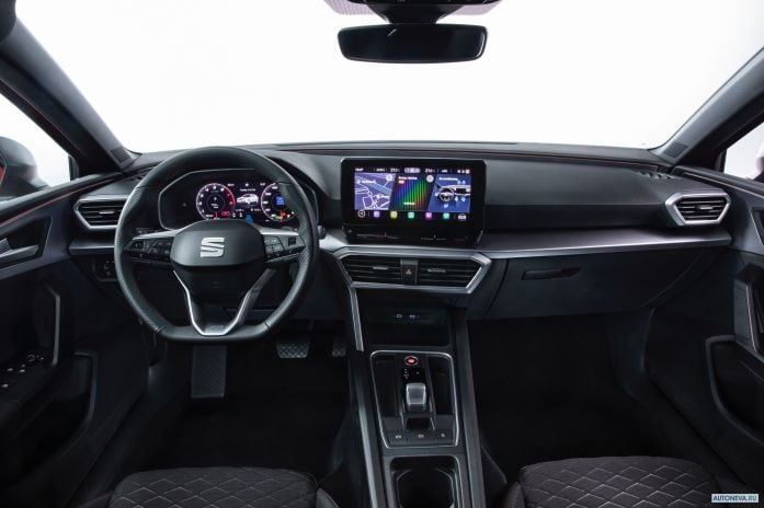2020 Seat Leon FR - фотография 32 из 40 2020 Seat Leon FR - фотография 32 из 40