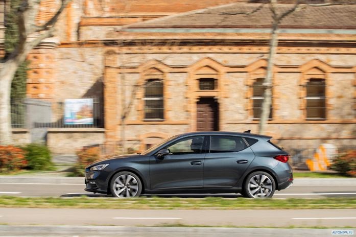 2020 Seat Leon FR - фотография 40 из 40 2020 Seat Leon FR - фотография 40 из 40