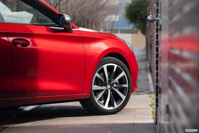 2020 Seat Leon Sportstourer FR - фотография 27 из 29 2020 Seat Leon Sportstourer FR - фотография 27 из 29