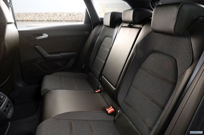 2020 Seat Leon Sportstourer Xcellence - фотография 2 из 34 2020 Seat Leon Sportstourer Xcellence - фотография 2 из 34