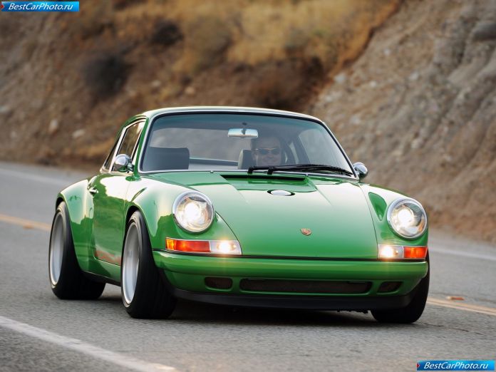 2011 Singer 911 - фотография 8 из 127