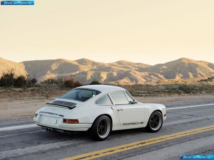 2011 Singer 911 - фотография 34 из 127