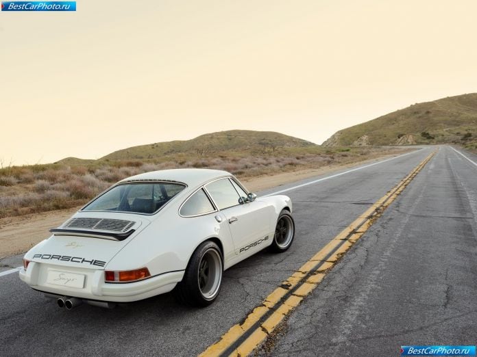 2011 Singer 911 - фотография 35 из 127