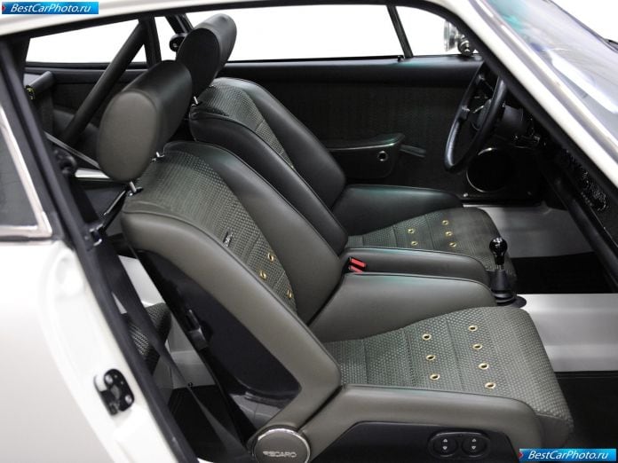 2011 Singer 911 - фотография 68 из 127