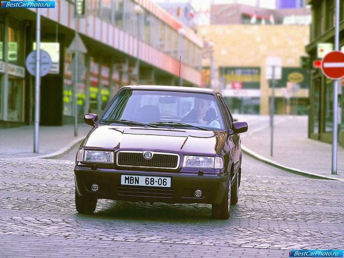1998 Skoda Felicia - фотография 5 из 10 1998 Skoda Felicia - фотография 5 из 10