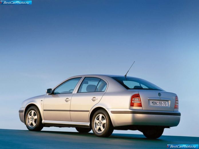 2001 Skoda Octavia - фотография 6 из 10