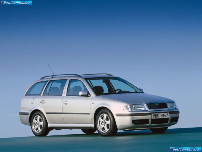 2001 Skoda Octavia Combi - фотография 1 из 8