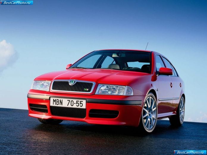 2001 Skoda Octavia Rs - фотография 1 из 4 2001 Skoda Octavia Rs - фотография 1 из 4