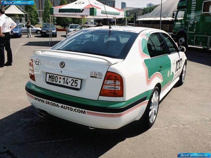 2001 Skoda Octavia Rs Wrc Limited Edition - фотография 3 из 3 2001 Skoda Octavia Rs Wrc Limited Edition - фотография 3 из 3