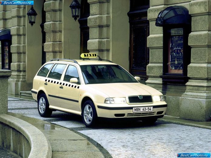 2001 Skoda Octavia Taxi - фотография 1 из 3