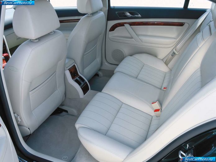2001 Skoda Superb - фотография 14 из 17 2001 Skoda Superb - фотография 14 из 17