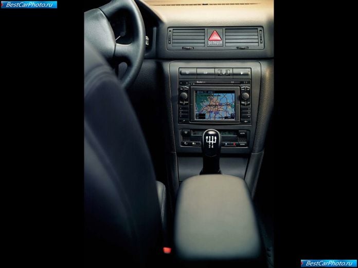 2003 Skoda Octavia - фотография 3 из 5 2003 Skoda Octavia - фотография 3 из 5