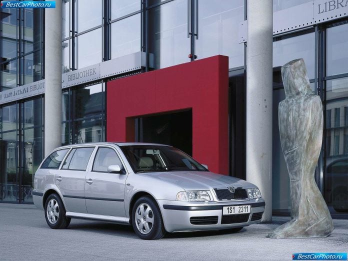 2003 Skoda Octavia Combi 4x4 - фотография 3 из 12