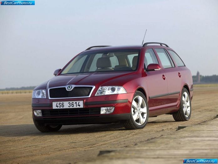 2004 Skoda Octavia Combi - фотография 1 из 40 2004 Skoda Octavia Combi - фотография 1 из 40