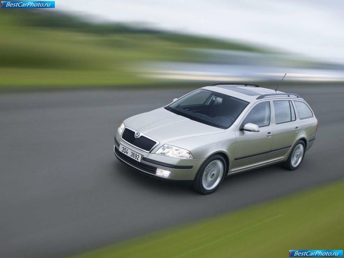 2004 Skoda Octavia Combi - фотография 9 из 40 2004 Skoda Octavia Combi - фотография 9 из 40
