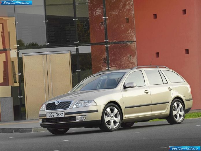 2004 Skoda Octavia Combi - фотография 12 из 40 2004 Skoda Octavia Combi - фотография 12 из 40