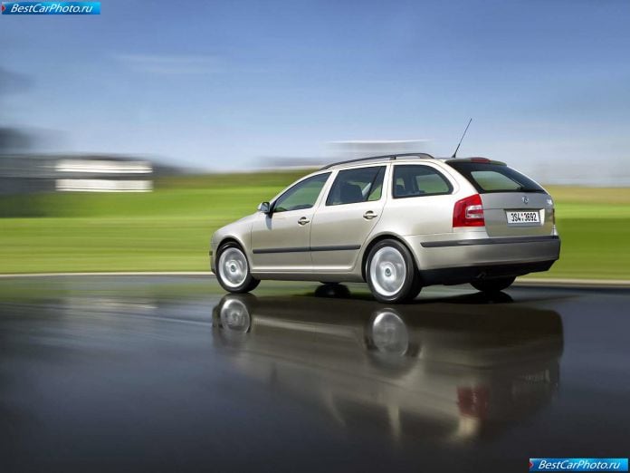 2004 Skoda Octavia Combi - фотография 25 из 40 2004 Skoda Octavia Combi - фотография 25 из 40