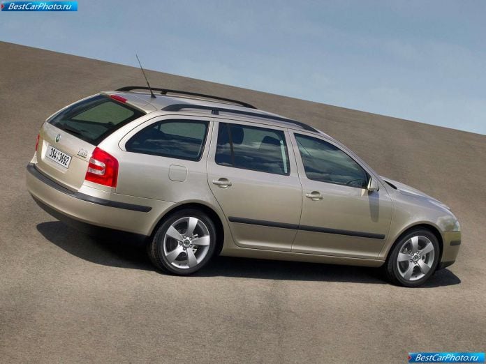 2004 Skoda Octavia Combi - фотография 27 из 40 2004 Skoda Octavia Combi - фотография 27 из 40