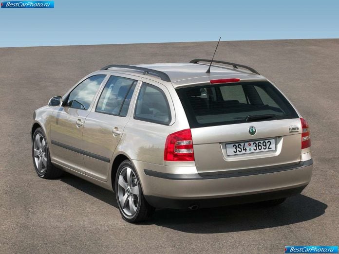2004 Skoda Octavia Combi - фотография 30 из 40 2004 Skoda Octavia Combi - фотография 30 из 40