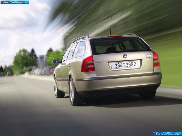 2004 Skoda Octavia Combi - фотография 32 из 40 2004 Skoda Octavia Combi - фотография 32 из 40