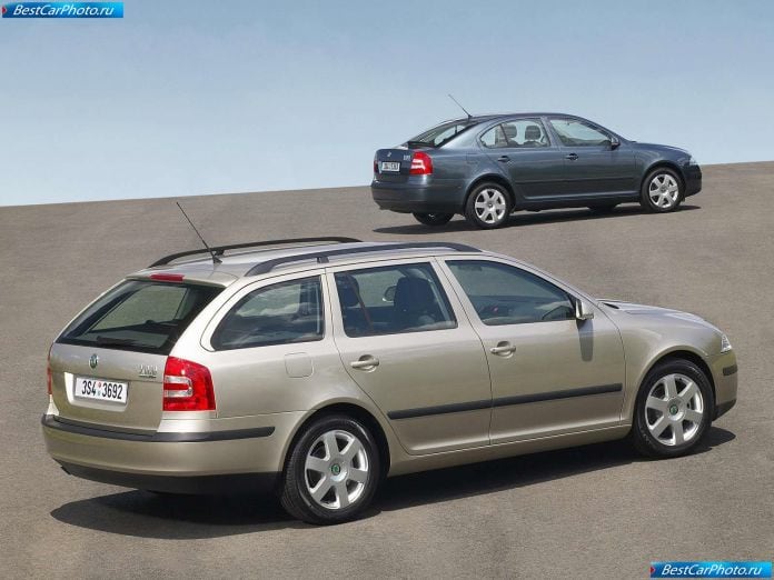 2004 Skoda Octavia Combi - фотография 35 из 40