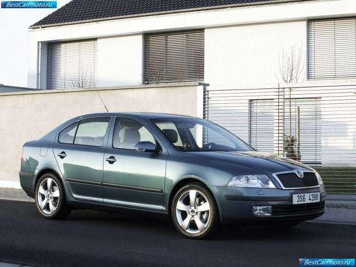 2005 Skoda Octavia - фотография 4 из 53