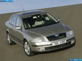 skoda_2005-octavia_1600x1200_012.jpg