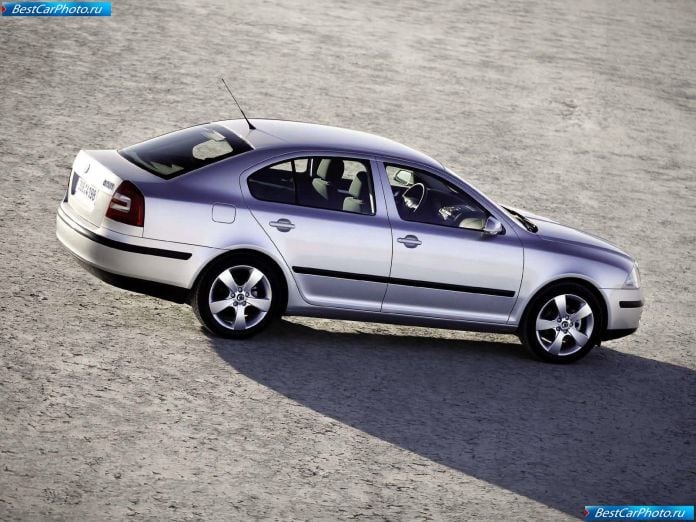 2005 Skoda Octavia - фотография 25 из 53