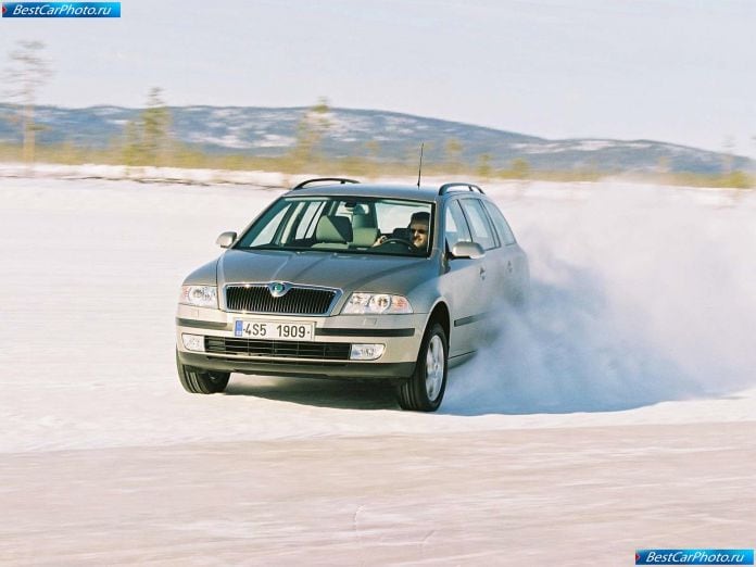 2005 Skoda Octavia Combi 4x4 - фотография 4 из 29 2005 Skoda Octavia Combi 4x4 - фотография 4 из 29