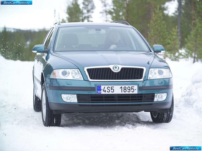 2005 Skoda Octavia Combi 4x4 - фотография 9 из 29 2005 Skoda Octavia Combi 4x4 - фотография 9 из 29