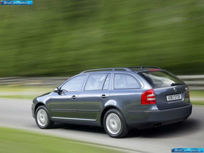 2005 Skoda Octavia Combi 4x4 - фотография 20 из 29