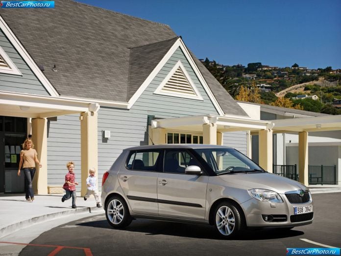 2007 Skoda Fabia - фотография 2 из 22 2007 Skoda Fabia - фотография 2 из 22