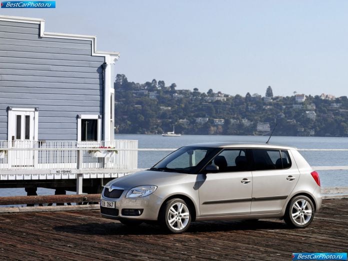 2007 Skoda Fabia - фотография 3 из 22 2007 Skoda Fabia - фотография 3 из 22