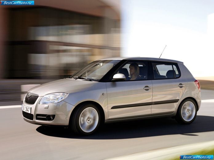 2007 Skoda Fabia - фотография 5 из 22 2007 Skoda Fabia - фотография 5 из 22