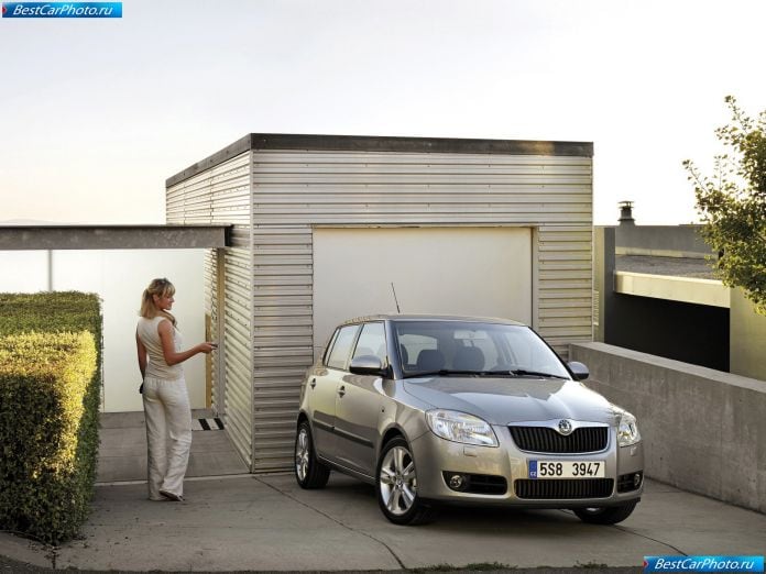 2007 Skoda Fabia - фотография 7 из 22 2007 Skoda Fabia - фотография 7 из 22
