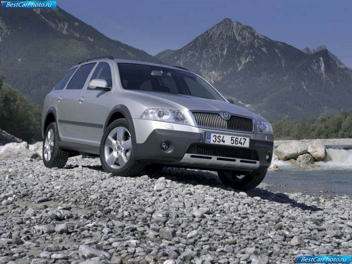 2007 Skoda Octavia Scout - фотография 1 из 25 2007 Skoda Octavia Scout - фотография 1 из 25